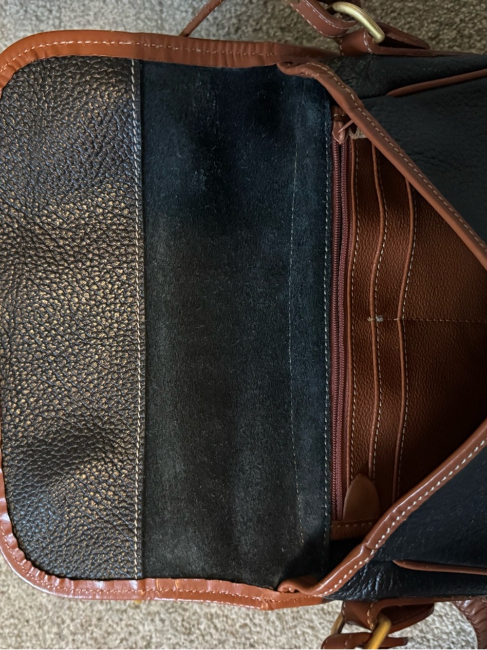Vintage Dooney & Bourke All-Weather Leather Equestrian Bag | Quiet Luxury - Picture 7 of 10